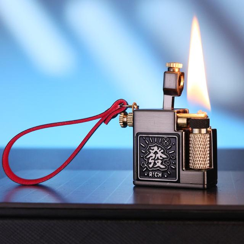 ولاعة CHIEF 715 ميني مربعة الش - مراجعة Fire Starting Kit وسعره