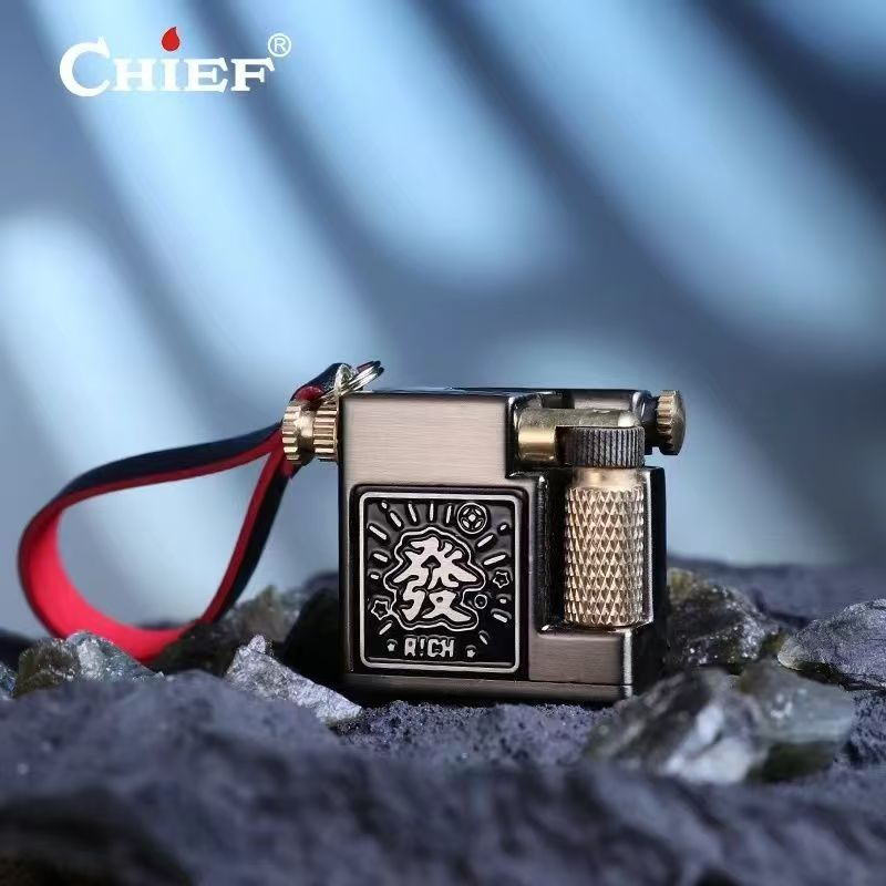 ولاعة CHIEF 715 ميني مربعة الش - مراجعة Fire Starting Kit وسعره